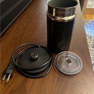 Nespresso Black Electric Milk Frother